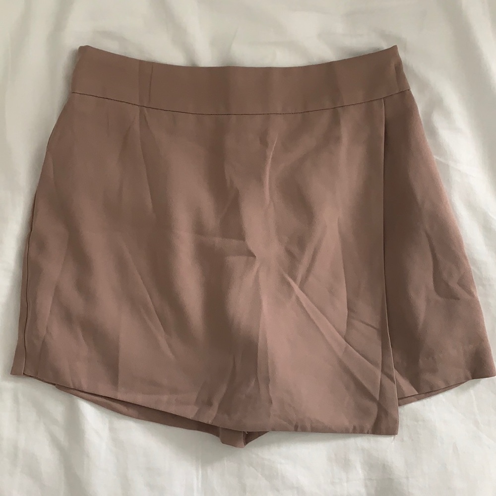 Small Forever 21 Tan Skort